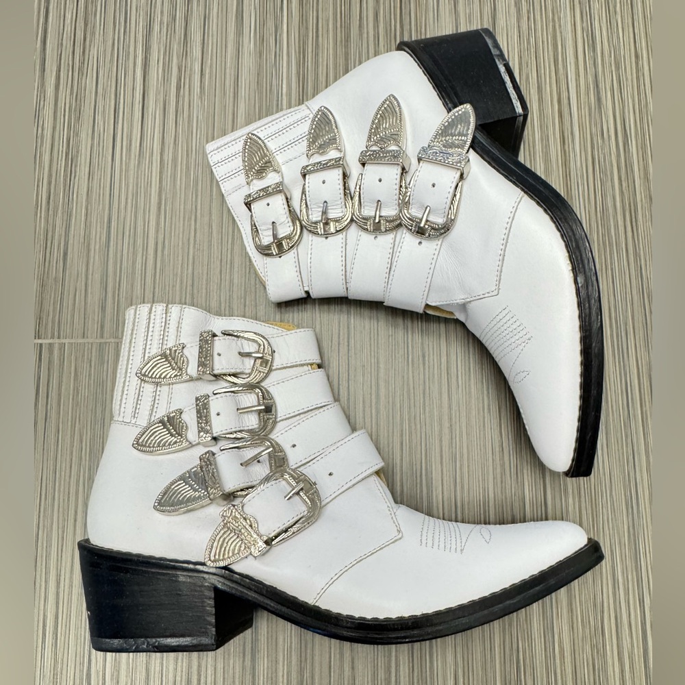 Toga Pulla leather boots